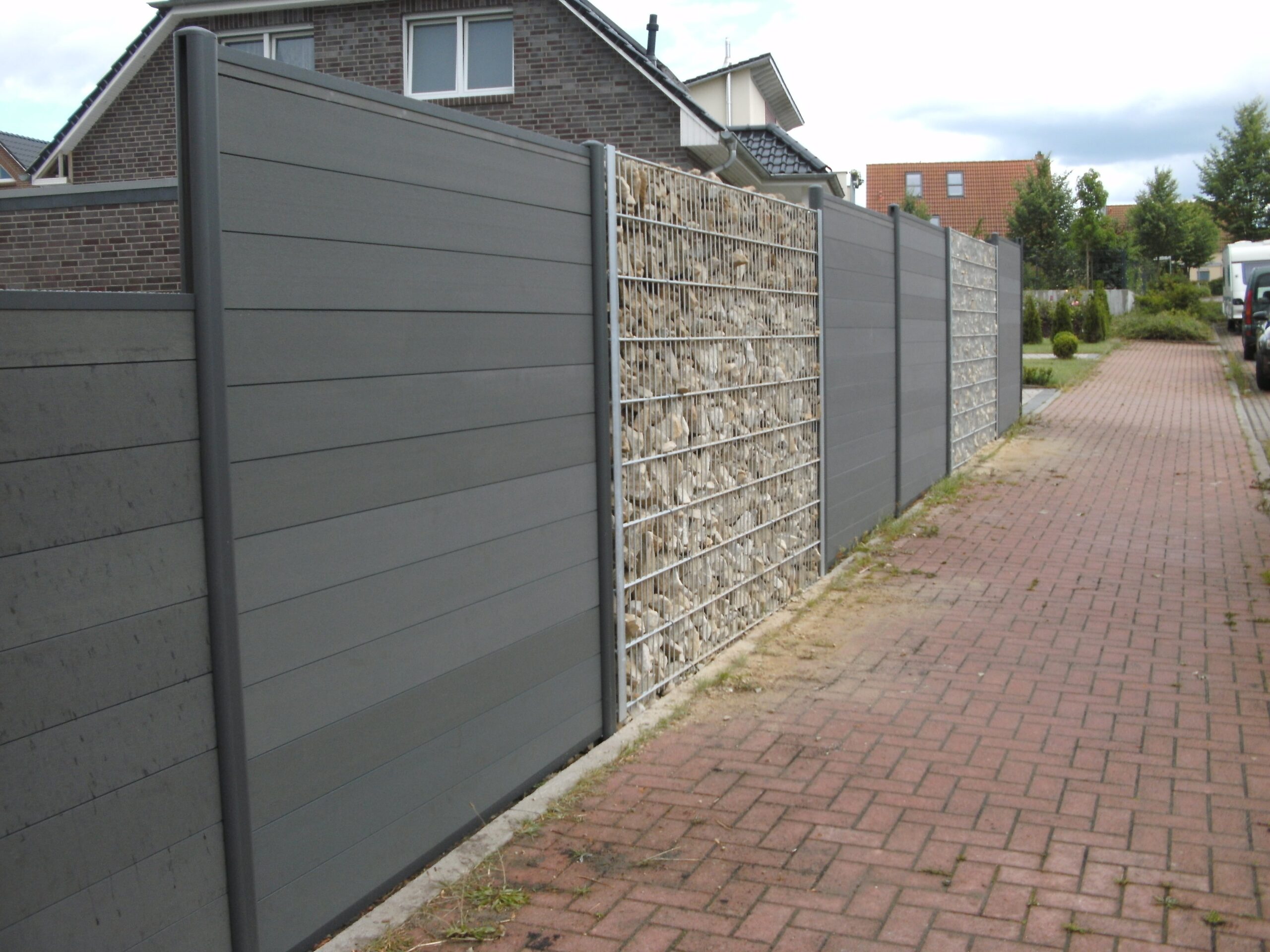 sichtschutzzaun-grau-gabion-stein-filler-hannover